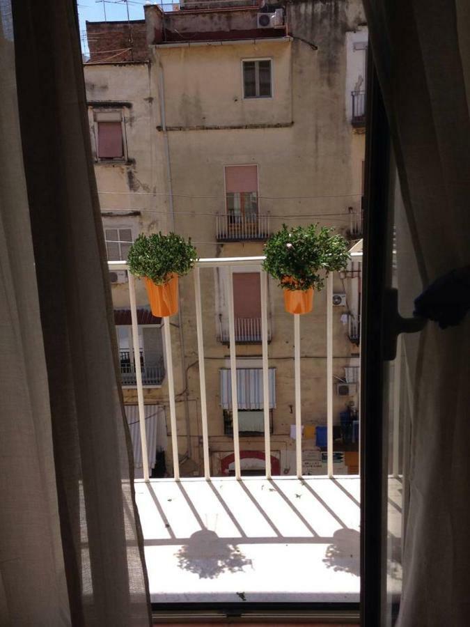 La Casa Di Alice Leilighet Napoli Eksteriør bilde